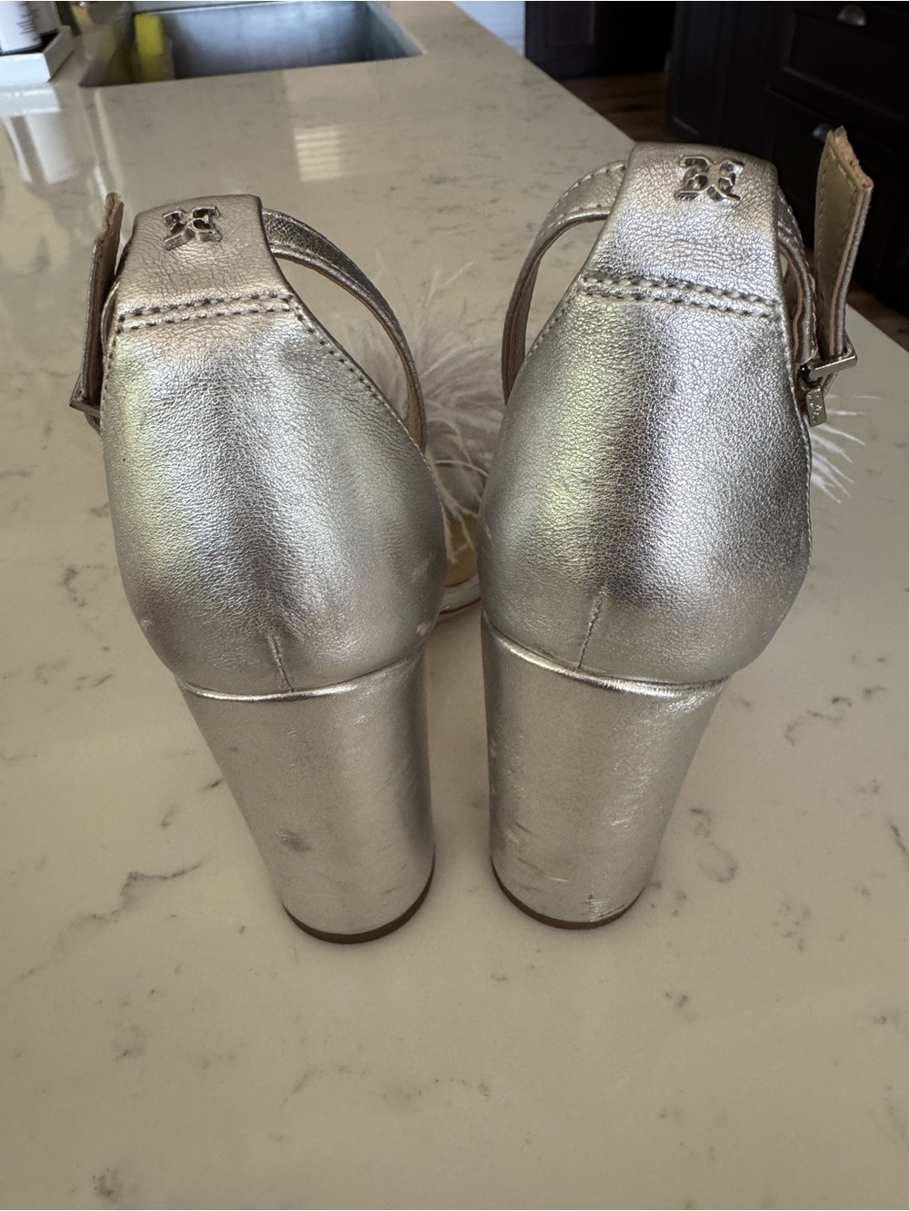 Sam Edelman Yaro Feather Heels Soft Silver Metallic Bridal Party Heels 🩶 - Picture 6 of 7